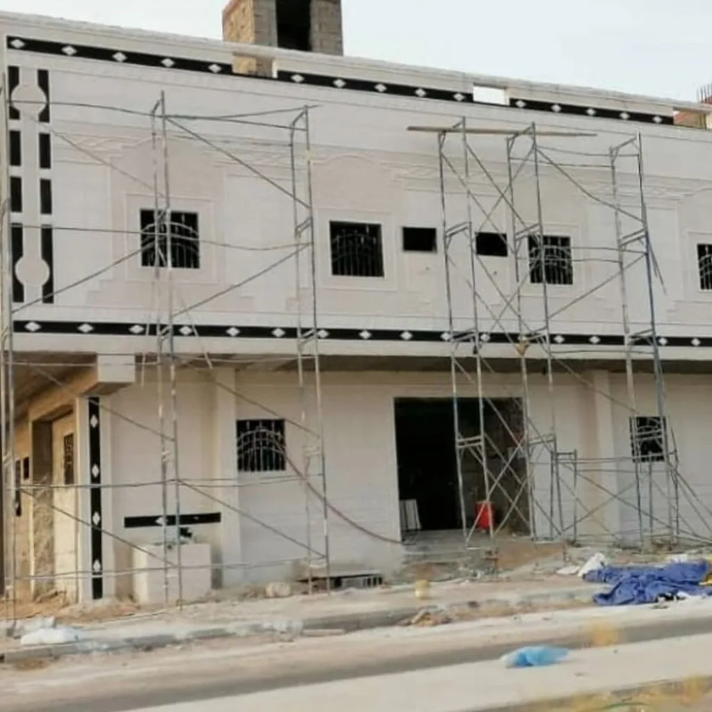 إعادة تأهيل واجهة في القطيف