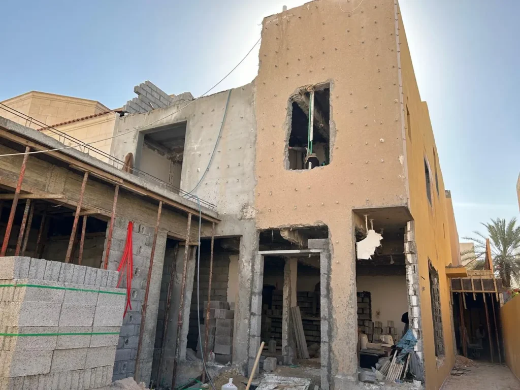 معالجة-تشققات-مبنى-سكني-الدمام معالجة تشققات مبنى سكني في الدمام