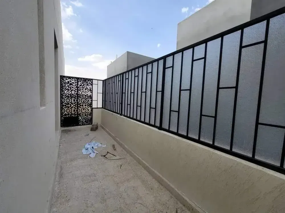 تركيب-سواتر-لكسان-في-الدمام تركيب سواتر لكسان في الدمام