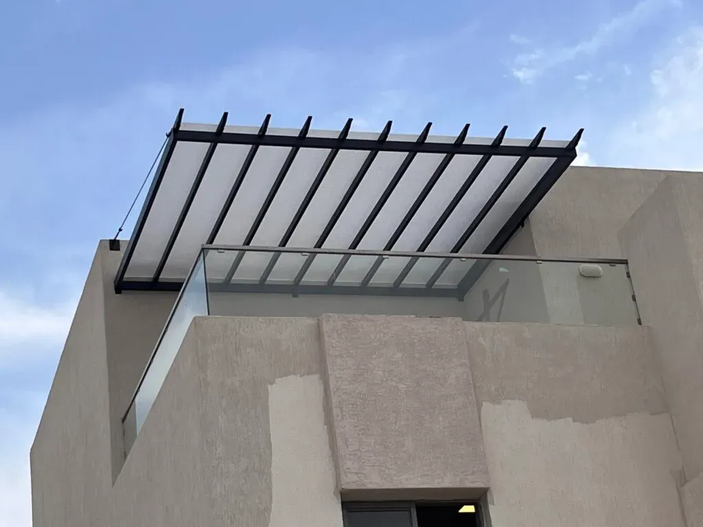 تركيب مظلات لكسان في الخبر